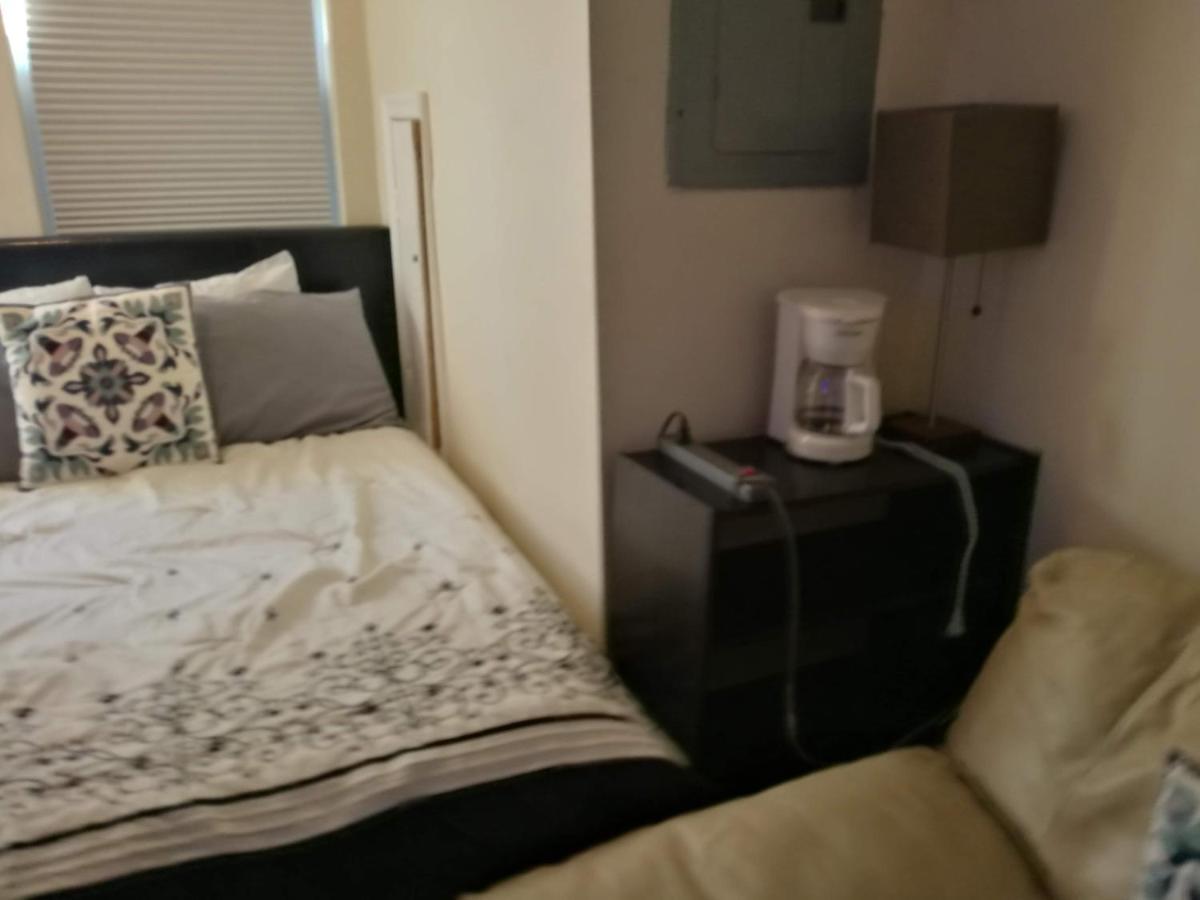 Most Economical Room In Center Washington Dc Exterior photo